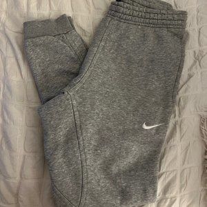 Nike Mens Light Grey Jogger Fleece Lined